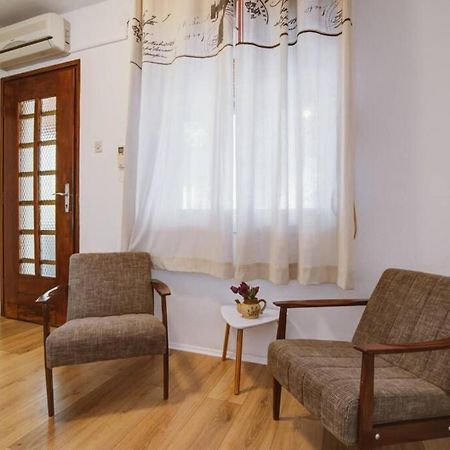 Vacation Home Korina سينج المظهر الخارجي الصورة